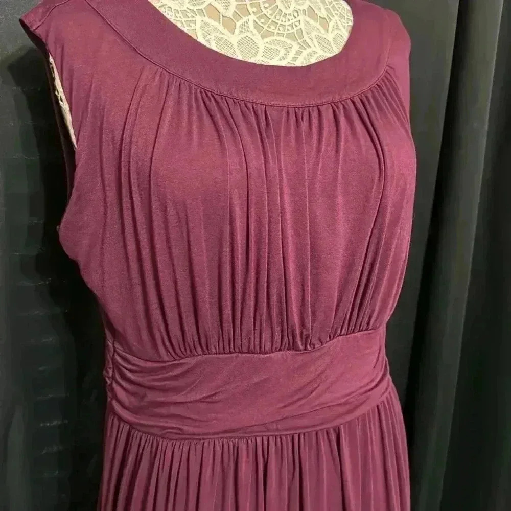Beautiful Plum Dress - Picture 2 of 5
